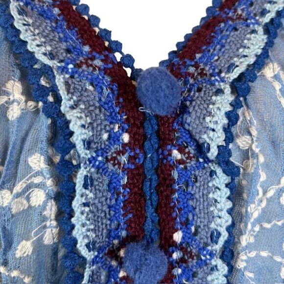 NWT Love Sam Blue Sail Embroidered and Crocheted Boho Top with Tassels Size Med - Picture 6 of 14